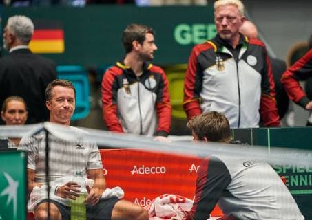 Philipp KOHLSCHREIBER, GER Tennis Pro, in his match against Zsombor PIROS, HUN, talks to Michael Kohlmann, Davis Cup Team captain, Boris BECKER, DTB Head of Mens Tennis, GERMANY - HUNGARY Qualifiers Round Mens Tennis Davis Cup in Frankfurt, Germany, February 01, 2019 Season 2018 2019, Photographer: Peter Schatz