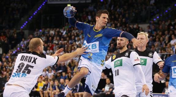 Stuttgart Handball All Star Game 2019 All Star Team vs. German National Team from left Paul Drux Deut Andy Schmid AllStar