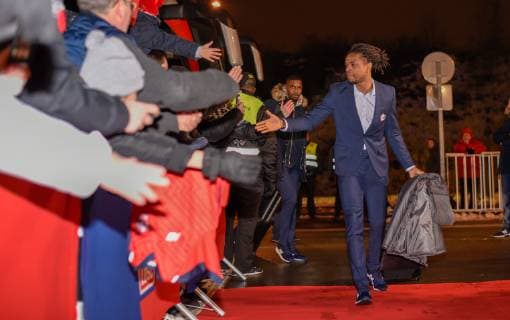 Loic Remy ( LOSC ) - Arrivee des joueurs de Lille FOOTBALL : Lille OSC vs OGC Nice - Ligue 1 - Lille - 01 02 2019 FedericoPestellini Panoramic 