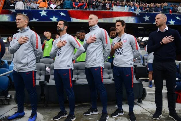 SAN JOSE, CA - FEBRUARY 02: USA head coach Gregg Berhalter, right, and his coaching staff before the International Friendly Länderspiel match between USA and Costa Rica at Avaya Stadium on February 2, 2019 in San Jose CA. (Photo by Cody Glenn Icon Sportswire) SOCCER: FEB 02 USA v Costa Rica Icon1902020014 EDITORIAL USE ONLY