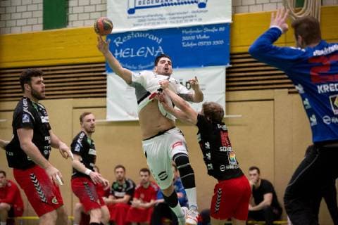Vlotho Germany 02 02 2019 Test match 2018 2019 GWD Minden vs ASV Hamm Westfalen L R Savvas Savvas Minden Vincent Sohmann Hamm Vlotho Nordrhein Westfalen Germany Jaegerortsporthalle