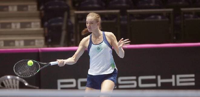 Mona Barthel GER