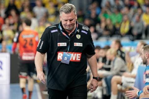 Nikolaj Jacobsen coach head coach RNL disappointed looking disappointed frustration disappointed pessimistic single picture action action handball champions league Rhine Neckar lions RK Vardar Skopje disappointed xozx