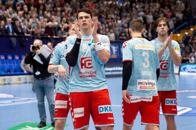 Lemgo Germany 07 02 2019 1 Handball Bundesliga 2018 2019 TBV Lemgo Lippe vs Fuechse Berlin L Frederik Simak Berlin Lemgo North Rhine-Westphalia Germany Phoenix Contact Arena