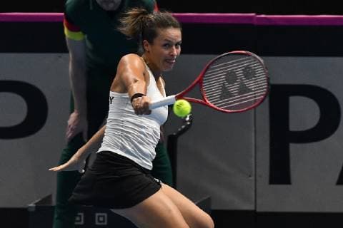GER Fed Cup 2019 kick-off Germany vs Belarus in Braunschweig 09 02 2019 Volkswagen Halle Braunschweig GER Fed Cup 2019 kick-off Germany vs Belarus in Braunschweig Tatjana Maria GER Porsche Team Germany at the backhand stroke nph Mauelshagen nph00321
