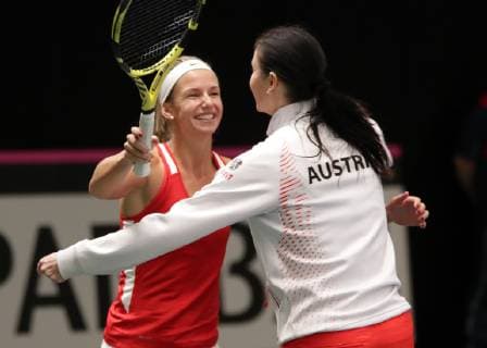 TENNIS - ITF Fed Cup LUXEMBOURG,LUXEMBOURG,09.FEB.19 - Tennis - ITF Fed Cup, Austria vs Israel. Image shows the rejoicing of Barbara Haas and captain Marion Maruska (AUT). GEPAxpictures xWalterxLuger