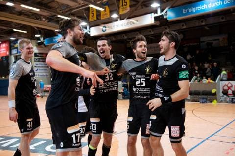 Hagen Germany 09 02 2019 2 Handball Bundesliga 2018 2019 VfL Eintracht Hagen vs HC Elbflorenz L R Michal Kasal Elbflorenz Norman Flödl Floedl Elbflorenz Roman Becvar Elbflorenz Sebastian Greß Gress Elbflorenz Gabor Pulay Elbflorenz Hagen Nordrhein Westfalen Germany Krollmann Arena