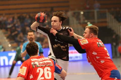 Handball 2 Handball Bundesliga 2018 2019 Handball Sportverein Hamburg vs. Balingen Weilstetten Lukas Saueressig Balingen Weilstetten Leif Tissier Handball Sportverein Hamburg Marcel Niemeyer Balingen Weilstetten Sporthalle Hamburg Hamburg Hamburg