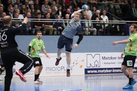 Patrick Gempp DJK Rimpar Woelfe 13 free in front of goal TV Emsdetten vs DJK Rimpar Woelfe Handball 2 Bundesliga 10 02 2019 TV Emsdetten vs DJK Rimpar Woelfe Handball 2 Bundesliga 10 02 2019 Emsdetten Copyright: xEIBNER JanxStrohdiekx EP_JSK