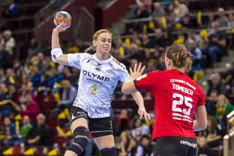 Ludwigsburg Germany 10 February 2019 EHF Cup 18 19 SG BBM Bietigheim vs SC Magura Cisnadie vs li Maura Visser Bietigheim Andrada Tomescu Cisnadie Ludwigsburg MHP Arena Baden Württemberg Germany