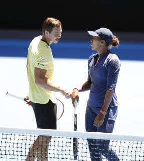 Tennis: Osaka parts ways with coach Bajin Naomi Osaka (R) of Japan and her coach Sascha Bajin are pictured during a practice session at the Australian Open tennis tournament in Melbourne on Jan. 11, 2019. Osaka announced on Feb. 11 that she will no longer be working with Bajin, around two weeks after winning the tournament, her second straight Grand Slam title. 