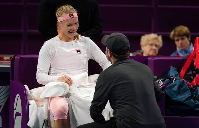 February 12, 2019 - Doha, QATAR - Kiki Bertens of the Netherlands and coach Raemon Sluiter during a changeover in the first round at the 2019 Qatar Total Open WTA Tennis Damen Premier tennis tournament 2019 Qatar Total Open - 12 Feb - ZUMAa181 20190212_zaa_a181_099 Copyright: xAFP7x