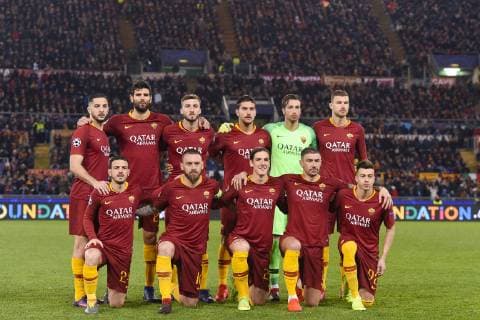 Photo Luciano Rossi AS Roma LaPresse 12 02 2019 Roma (Italia) Soccer AS Roma - Porto Uefa Champions League 2018 2019 - Olimpic Stadium of Roma (Italy) In the pic: The AS Roma line up before the match  Copyright: xLucianoxRossi ASxRoma LaPresse Lx