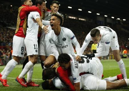 Sport Bilder des Tages Presnel Kimpembe of PSG celebrates scoring the first goal during the UEFA Champions League Round of 16 First Leg match at the Old Trafford Stadium, Manchester. Picture date: 12th February 2019. Picture credit should read: Andrew Yates Sportimage EDITORIAL USE ONLY. No use with unauthorised audio, video, data, fixture lists, club league logos or live services. Online in-match use limited to 120 images, no video emulation. No use in betting, games or single club league player publications. _AY13850.JPG