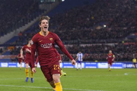 Photo Luciano Rossi AS Roma LaPresse 12 02 2019 Roma (Italia) Soccer AS Roma - Porto Uefa Champions League 2018 2019 - Olimpic Stadium of Roma (Italy) In the pic: Nicol& xf2; Zaniolo  Copyright: xLucianoxRossi ASxRoma LaPresse Lx