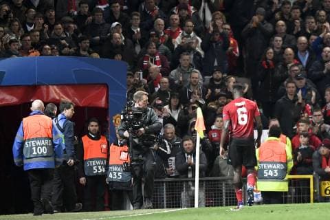 Sport Bilder des Tages 06 PAUL POGBA (MAN) - DOS - EXPULSION - DECEPTION FOOTBALL : Manchester United ManU vs Paris SG - Ligue des Champions - 12 02 2019 AnthonyBIBARD FEP Panoramic 