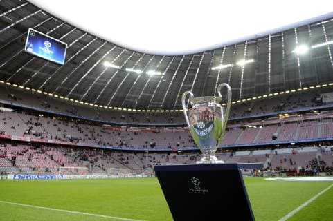 Champions League Final 2021 Munich apparently decides application Archive photo Trophaee Cup Pot stands on a pedestal in the Allianz Arena Non-soccer Champions League Semifinals FC Bayern Munich Real Madrid A L L I A N Z A R E N A 17 04 2012