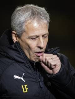 London 13 02 2019 Coach Lucien Favre BvB still has a cold and coughs Tottenham Hotspur Borussia Dortmund
