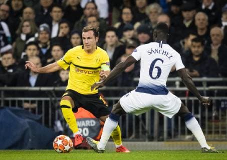 London 13 02 2019 Mario Götze BvB Davinson Sanchez Hotspur Tottenham Hotspur Borussia Dortmund