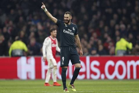 Karim Benzema of Real Madrid during the UEFA Champions League round of 16 match Ajax Amsterdam and Real Madrid at the Johan Cruijff Arena on February 13, 2019 in Amsterdam, The Netherlands UEFA Champions League 2018 2019 xVIxVIxImagesx xMauricexvanxSteenxIVx 13620397