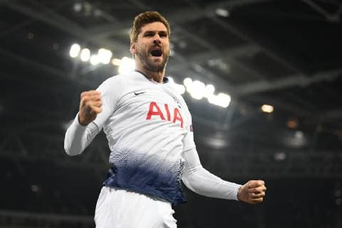 Sport Bilder des Tages Tottenham Hotspur v Borussia Dortmund UEFA Champions League Fernando Llorente of Tottenham Hotspur celebrates making it 3:0 during the UEFA Champions League match at Wembley Stadium, London Content Not Available For UK Newspapers Copyright: xMartynxHaworthx FIL-12886-0040