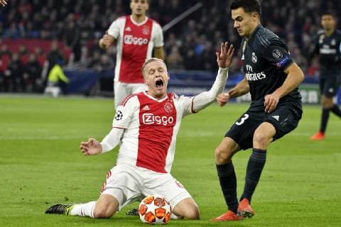 Soccer : UEFA Champions League 2018 19 - Round of 16 1st Leg : AJAX 1-2 Real Madrid on February 13, 2019 at the Amsterdam Arena in Amsterdam, Holland. Donny van de Beek (Ajax) Noxthirdxpartyxsales  (97061059)