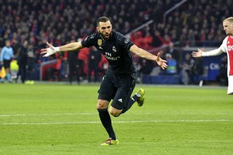 Soccer : UEFA Champions League 2018 19 - Round of 16 1st Leg : AJAX 1-2 Real Madrid on February 13, 2019 at the Amsterdam Arena in Amsterdam, Holland. Karim Benzema scores for Real Madrid Noxthirdxpartyxsales  (97061061)
