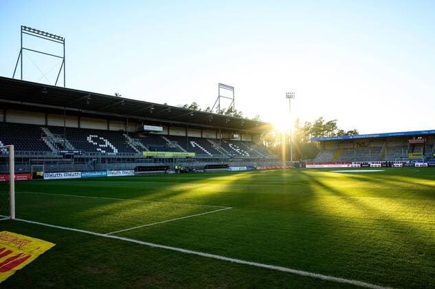 15 02 2019 xfux Football 2 Bundesliga SV Sandhausen SV Darmstadt 98 emonline emspor v l View Overview BWT Stadion am Hardtwald Sandhausen Tribuene Interior Grass Field DFL DFB REGULATIONS PROHIBIT ANY USE OF PHOTOGRAPHS as IMAGE SEQUENCES and or QUASI VIDEO Sandhausen