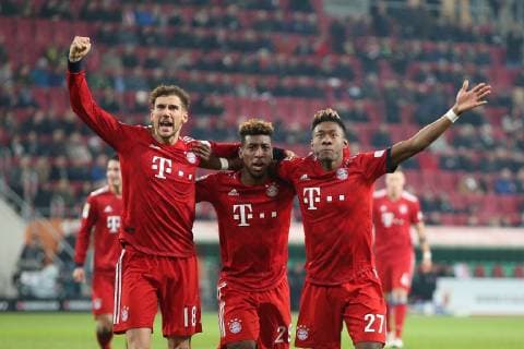 Goal celebration by Leon Goretzka 18 FC Bayern Muenchen Kingsley Coman 29 FC Bayern Muenchen David Alaba 27 FC Bayern Muenchen to 2 3 FC Augsburg vs. FC Bayern Muenchen Football 1 Bundesliga 15 02 2019 DFL REGULATIONS PROHIBIT ANY USE OF PHOTOGRAPHS AS IMAGE SEQUENCES AND OR QUASI VIDEO Augsburg Bayern Deutschland Copyright: xkolbert-press ChristianxKolbertx
