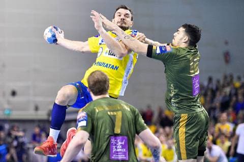 16.02.2019 KIELCE UL. BOCZNA ( POLAND ) PILKA RECZNA MEZCZYZN ( HANDBALL MEN S ) LIGA MISTRZOW - FAZA GRUPOWA GRUPA A ( MEN S VELUX EHF CHAMPIONS LEAGUE - GROUP PHASE A ) MECZ PGE VIVE KIELCE - MONTPELLIER HB ( GAME ) NZ MICHAL JURECKI GREBILLE MATHIEU FOTO MICHAL STANCZYK CYFRASPORT NEWSPIX.PL --- Newspix.pl  20190216CSMS0004