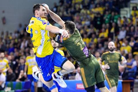 16.02.2019 KIELCE UL. BOCZNA ( POLAND ) PILKA RECZNA MEZCZYZN ( HANDBALL MEN S ) LIGA MISTRZOW - FAZA GRUPOWA GRUPA A ( MEN S VELUX EHF CHAMPIONS LEAGUE - GROUP PHASE A ) MECZ PGE VIVE KIELCE - MONTPELLIER HB ( GAME ) NZ KRZYSZTOF LIJEWSKI BONNEFOND BAPTISTE FOTO MICHAL STANCZYK CYFRASPORT NEWSPIX.PL --- Newspix.pl  20190216CSMS0013