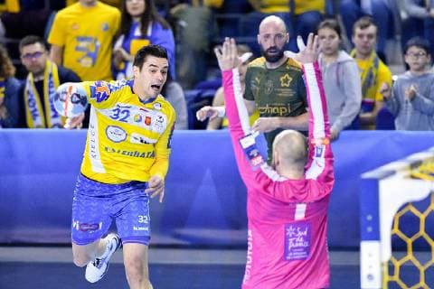 16.02.2019 KIELCE UL. BOCZNA ( POLAND ) PILKA RECZNA MEZCZYZN ( HANDBALL MEN S ) LIGA MISTRZOW - FAZA GRUPOWA GRUPA A ( MEN S VELUX EHF CHAMPIONS LEAGUE - GROUP PHASE A ) MECZ PGE VIVE KIELCE - MONTPELLIER HB ( GAME ) NZ ANGEL FERNANDES PEREZ GERARD VINCENT FOTO MICHAL STANCZYK CYFRASPORT NEWSPIX.PL --- Newspix.pl  20190216CSMS0017