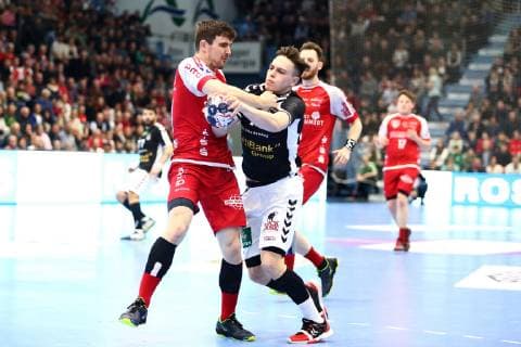 Jan Woerner Ferndorf in duel with Leif Tissier Hamburg TuS Ferndorf Handball Sport Verein Hamburg Handball 2 Liga 16 02 2019 TuS Ferndorf Handball Sport Verein Hamburg Handball 2 Liga 16 02 2019 Gummersbach Copyright: xEIBNER RenexWeissx EP_RWS