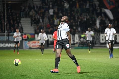 11 WILFRIED KANGA (SCO) - BLESSURE FOOTBALL : Angers vs Nice - Ligue 1 Conforama - 16 02 2019 FEP Panoramic 