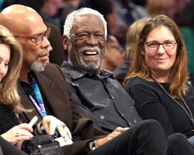 February 16, 2019 - Charlotte, NC, USA - NBA Basketball Herren USA legend Bill Russell smiles at others along courtside during the NBA All-Star Saturday Night festivities at Spectrum Center in Charlotte, N.C., on Saturday, Feb. 16, 2019. NBA All-Star Saturday Night festivities - ZUMAm67_ 20190216_zaf_m67_081 Copyright: xJeffxSinerx