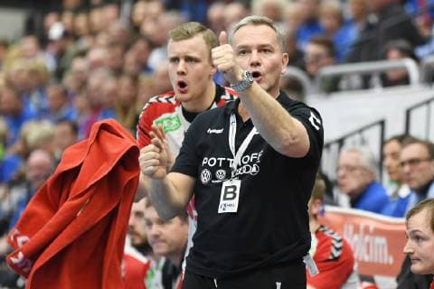 Kay Rothenspieler Trainer ASV Hamm Westfalen gives instructions at the sidelines HBW Balingen Weilstetten vs. ASV Hamm Westfalen 2 Handball Bundesliga 22 Matchday 16 02 2019 HBW Balingen Weilstetten vs. ASV Hamm Westfalen 2 Handball Bundesliga 22 Matchday 16 02 2019 Balingen Copyright: xEIBNER Florian_Schustx EP_SCHUST
