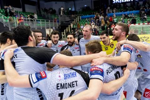HBC Nantes players rejoice after the Champions League group championship in mens handball between Skjern Handball and HBC Nantes in Skjern Bank Arena in Skjern Sunday, February 17, 2019 Skjern Denmark,  Copyright: MadsxDalegaardx cop106 spdk20190217-185818-L