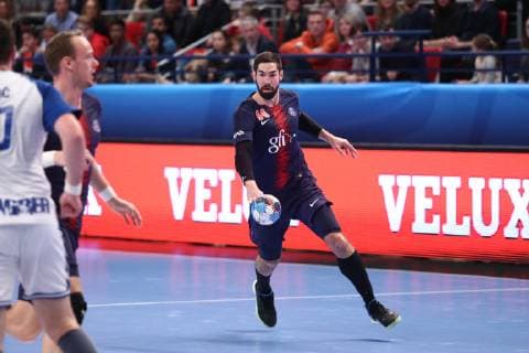 Handball, CL, Paris St. Germain - HC Zagreb Nikola Karabatic (Paris) HANDBALL : VELUX EHF Champions League - 12eme journee - Paris Saint-Germain Handball vs HC PPD Zagreb - 17 02 2019 KevinDomas Panoramic 