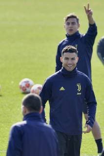 Photo LaPresse - Fabio Ferrari February 19, 2019 Turin, Italy soccer Juventus fc session training day before Atletico Madrid vs Juventus Fc - Uefa Champions In the pic:Cristiano Ronaldo (Juventus F.C.);  Copyright: xFabioxFerrari LaPressex