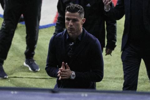 Juventus player Cristiano Ronaldo visits the field before UEFA Champions League match between Atletico de Madrid and Juventus at Wanda Metropolitano Stadium in Madrid, Spain. February 19, 2019.  (201902190185)