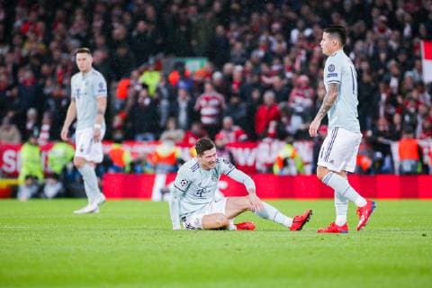 v li Niklas Suele FC Bayern Muenchen Robert Lewandowski FC Bayern Muenchen and James Rodriguez FC Bayern Muenchen dissatisfied GER UEFA Champions League Round of 16 FC Liverpool FC Bayern Muenchen 19 02 2019 Liverpool Copyright: xTomxWellerx xEibner-Pressefotox EP_twr