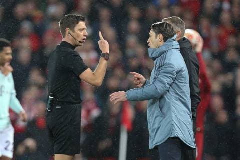 l r referee referee Gianluca Rocchi warns head coach Nico Kovac FC Bayern Muenchen Liverpool FC vs. FC Bayern Muenchen Football Champions League Round of 16 19 02 2019 Liverpool Liverpool England Copyright: xkolbert-press ChristianxKolbertx