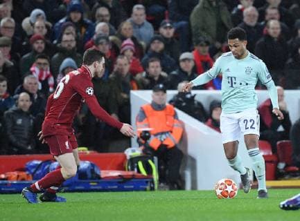 19 02 2019 xkvx Football UEFA Champions League FC Liverpool FC Bayern Munich emspor v l Trent Alexander Arnold FC Liverpool Serge Gnabry FC Bayern Muenchen DFL DFB REGULATIONS PROHIBIT ANY USE OF PHOTOGRAPHS as IMAGE SEQUENCES and or QUASI VIDEO Liverpool