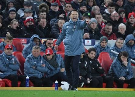 19 02 2019 xkvx Football UEFA Champions League FC Liverpool FC Bayern Muenchen emspor v l Niko Kovac Coach FC Bayern Muenchen gives instructions gesticulate gesticulate with arms gesticulate gives instructions gesticulate DFL DFB REGULATIONS PROHIBIT ANY USE OF PHOTOGRAPHS as IMAGE SEQUENCES and or QUASI VIDEO Liverpool