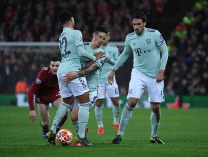 19 02 2019 xkvx Football UEFA Champions League FC Liverpool FC Bayern Muenchen emspor v l Serge Gnabry FC Bayern Muenchen James Rodriguez FC Bayern Muenchen Mats Hummels FC Bayern Muenchen DFL DFB REGULATIONS PROHIBIT ANY USE OF PHOTOGRAPHS as IMAGE SEQUENCES and or QUASI VIDEO Liverpool