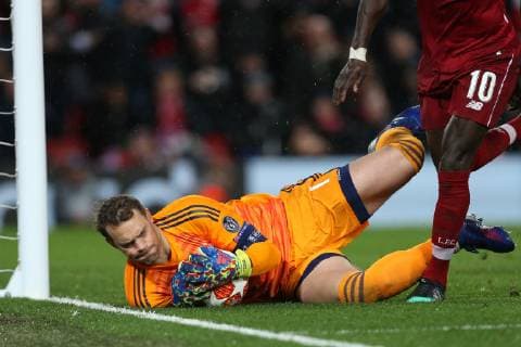 Goalkeeping by Manuel Neuer 1 FC Bayern Muenchen Liverpool FC vs. FC Bayern Muenchen Football Champions League Round of 16 19 02 2019 Liverpool Liverpool England Copyright: xkolbert-press ChristianxKolbertx