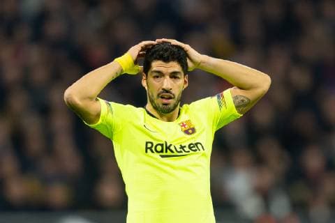 Lyon France 19 02 2019 UEFA Champions League 2018 19 Season quarter-final Olympique Lyon FC Barcelona Luis Suarez FCB watching DeFodi053