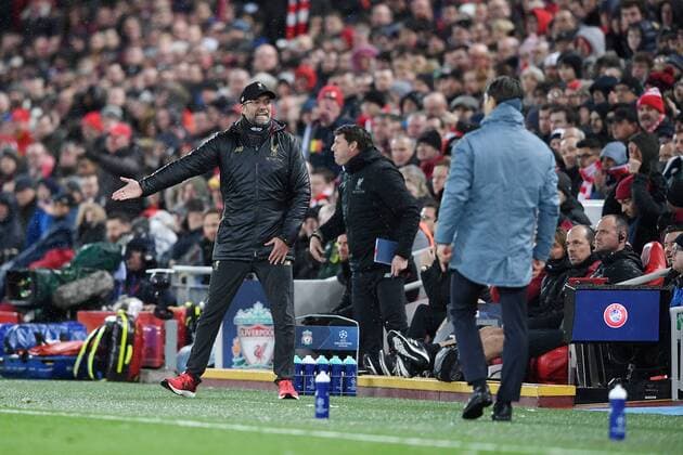 FOOTBALL CHAMPIONS LEAGUE SAISON 2018 2019 ACHTELFINAL HINSPIEL FC Liverpool FC Bayern Muenchen 19 02 2019 Coach Juergen Klopp li FC Liverpool and coach Niko Kovac re FC Bayern Muenchen