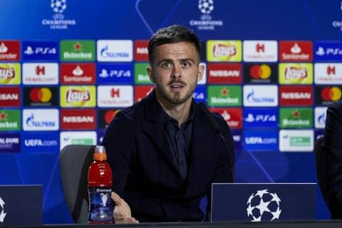 February 19, 2019 - Madrid, Madrid, Spain - Juventus player Miralem Pjanic seen speaking during the press conference PK Pressekonferenz before the UEFA Champions League match between Atletico de Madrid and Juventus at the Wanda Metropolitano Stadium in Madrid. UEFA Champions League Press Conference in Madrid, Spain - 19 Feb 2019 - ZUMAs197 20190219_zaa_s197_193 Copyright: xLeganxP.xMacex