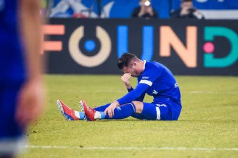 20 02 2019 xkvx Soccer UEFA Champions League FC Schalke 04 Manchester City emspor v l Goal celebration celebrate the goal to 0 1 by Kun Agueero Manchester City Mark Uth S04 Schalke 04 lying on the ground DFL DFB REGULATIONS PROHIBIT ANY USE OF PHOTOGRAPHS as IMAGE SEQUENCES and or QUASI VIDEO Gelsenkirchen
